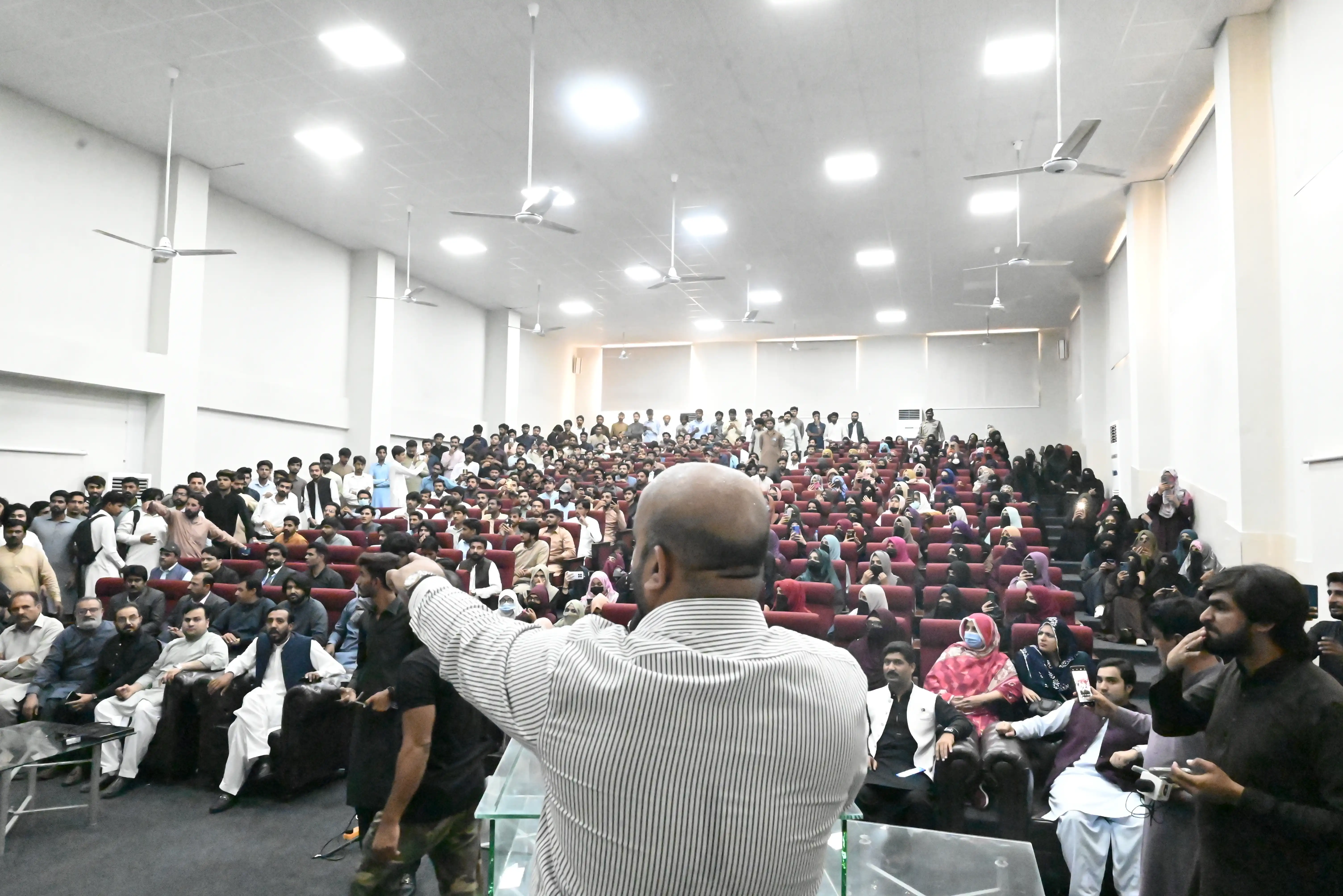 Provincial Minister for Higher Education Visits Thal University